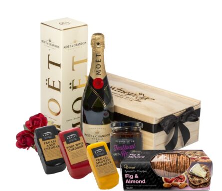 Moet & Cheese