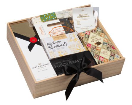 Moet Hamper